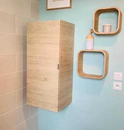 Semesterbostad Jolie Maison Typique