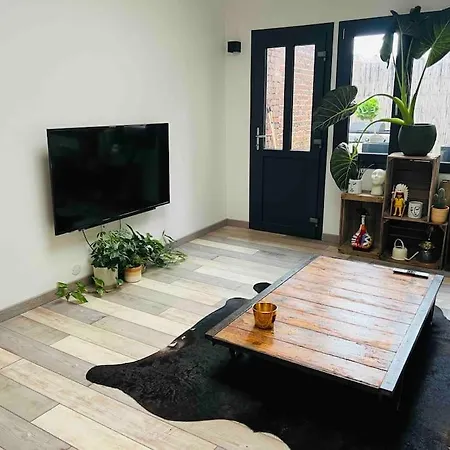 Jolie Maison Typique Semesterbostad